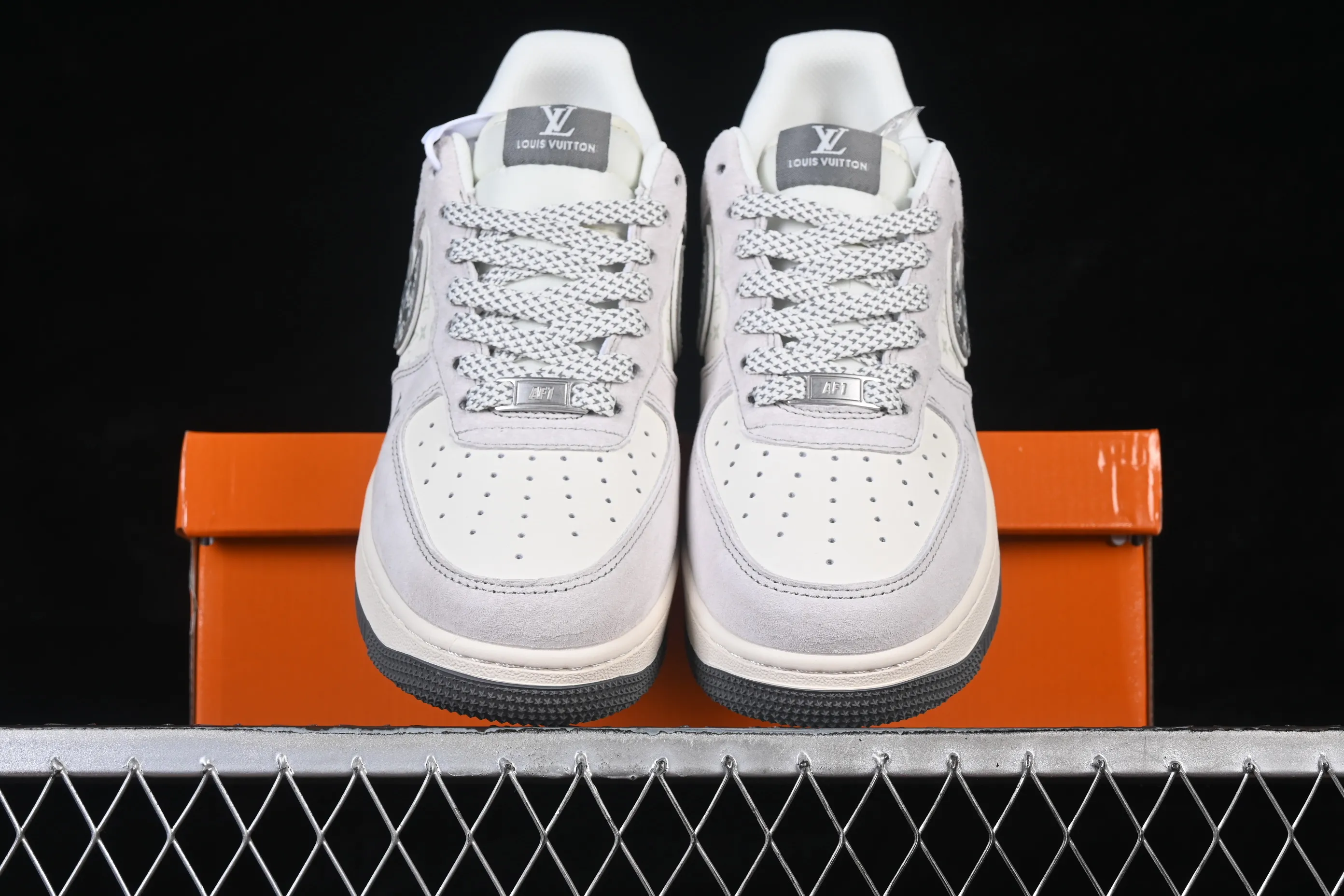 All categories Nk Air Force 1 Air Force series Nk Air Force 1 Low Air Force low-top Nike Air Force 1'07 Low joint model light gray frosted Air Force 1 low-top casual sneakers CX5050-Y48